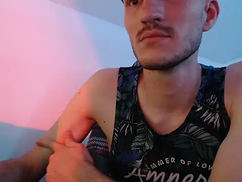 yoyoboy988 webcam