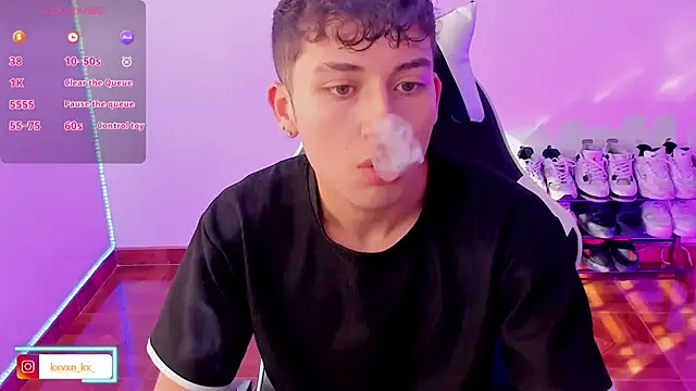 Casper___kyy webcam