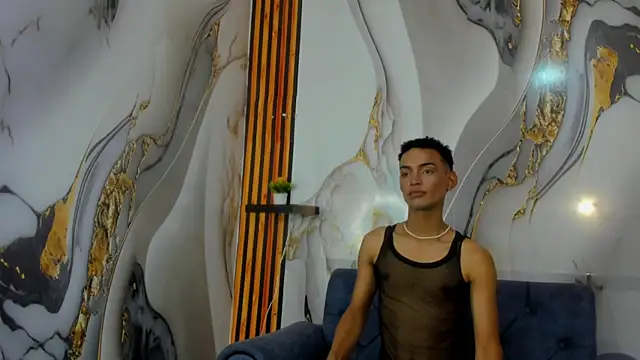 Cody_LatinBoy webcam