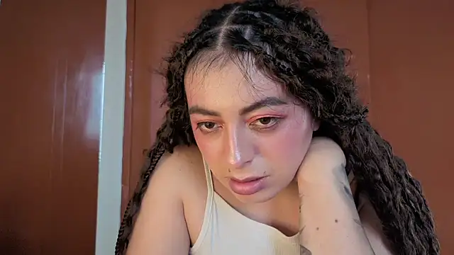 MiaKimky webcam