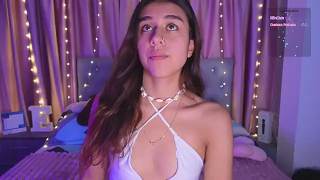 Emiily_Scott1 webcam