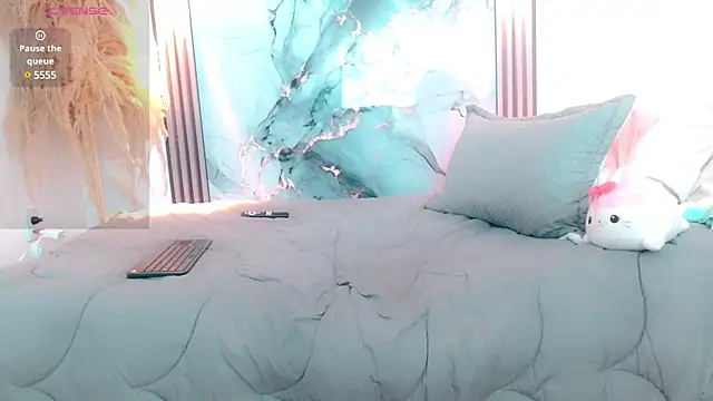 hilary_rodriguez webcam