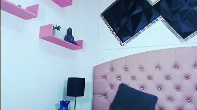 andrea_safeira_doll webcam