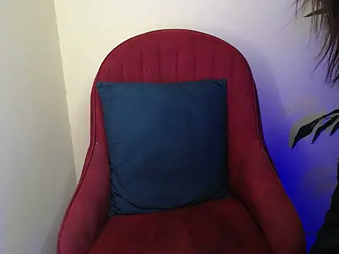 Little_queenn webcam