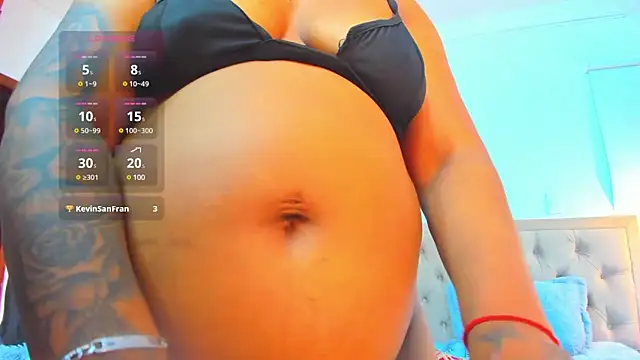 nude group chat Emma Purple 