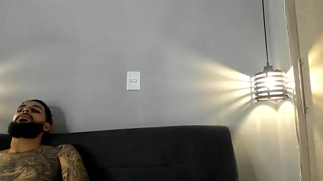 ASHLEY_AND_ASH webcam