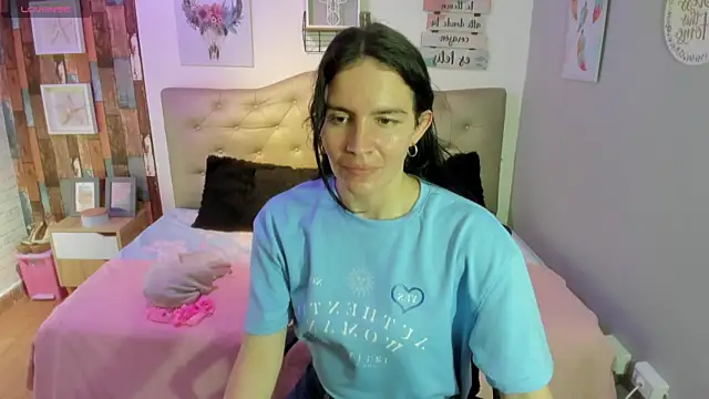 Milla_lourents webcam