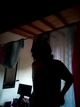 Akasha001 webcam