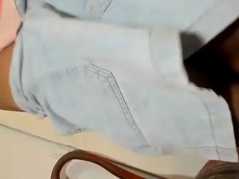 sasha_smith18 webcam