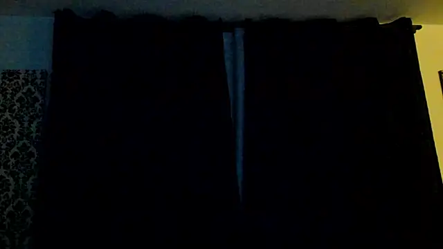 Malaika_Toure webcam