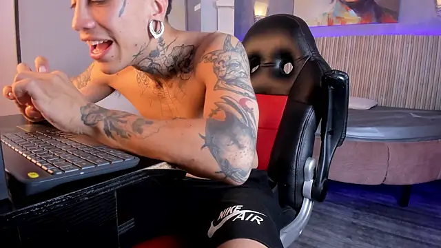 L_instinct webcam