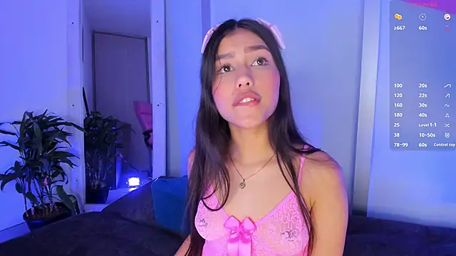 iamMiaSweet webcam
