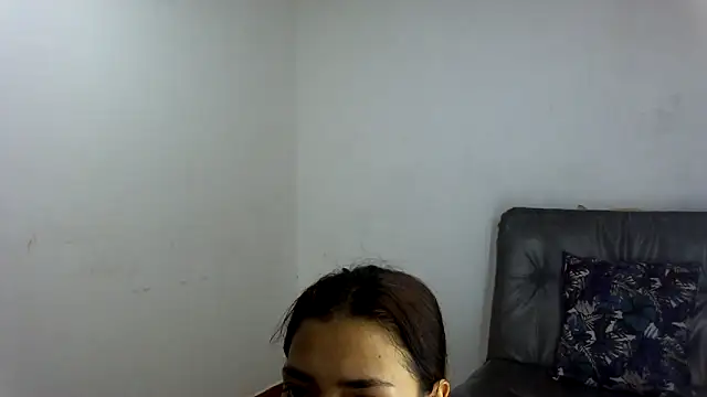 MeganAndMax@xh webcam