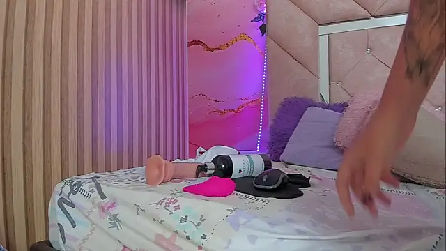Taylor__cooper webcam