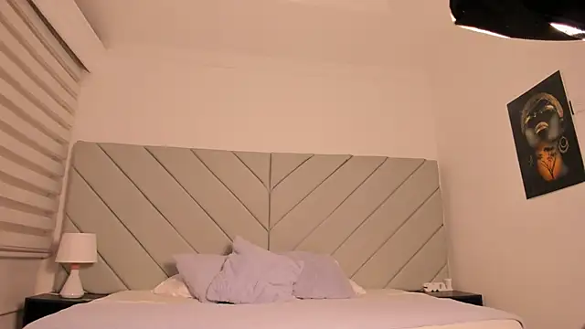 lara_and_danny - Lara_and_danny's free webcam - UK Sex Cams