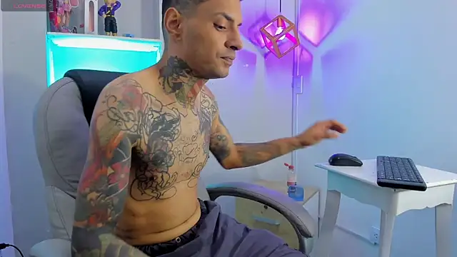 AlejandroAs_ webcam