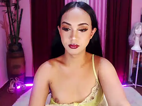 UrasianBIGcock696 webcam