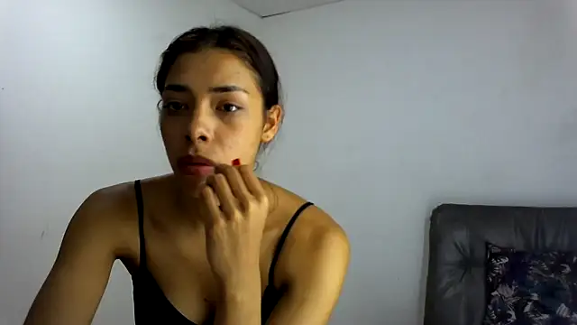 MeganAndMax@xh webcam