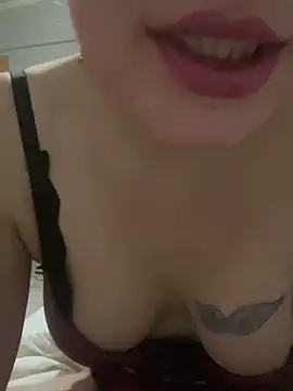 rapunzel35 webcam