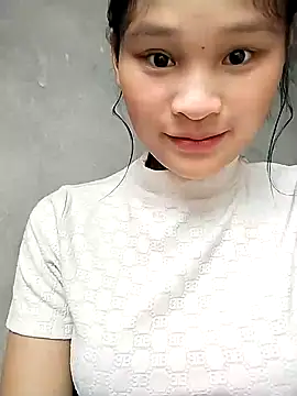 saronla_03 webcam