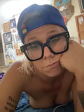 goodgirlbabydoll webcam
