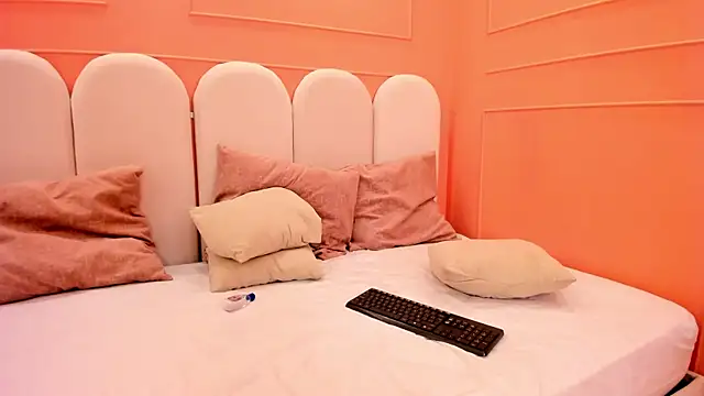 julieta_rosee webcam