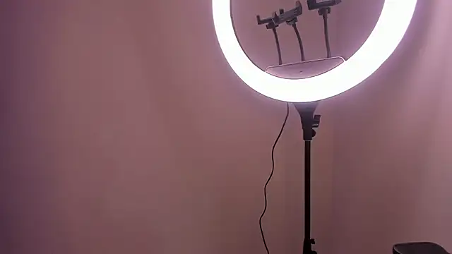 chloe_colliins webcam