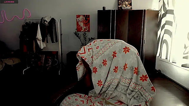 raingurl webcam