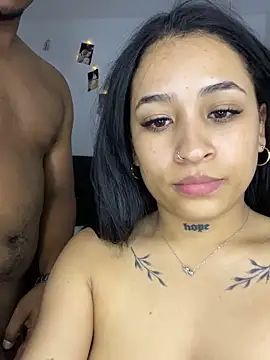 lucia_tommy27 - Lucia_tommy27's free webcam - UK Sex Cams