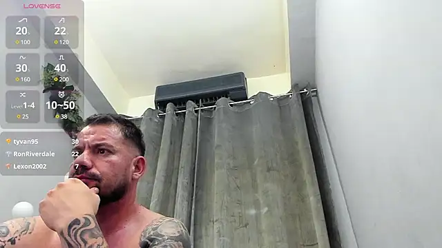 musclemonster31 webcam