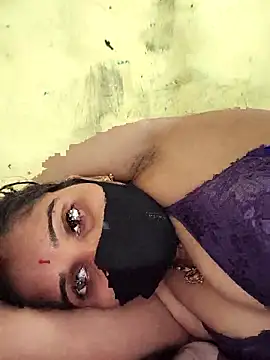 Hi_Radhika webcam