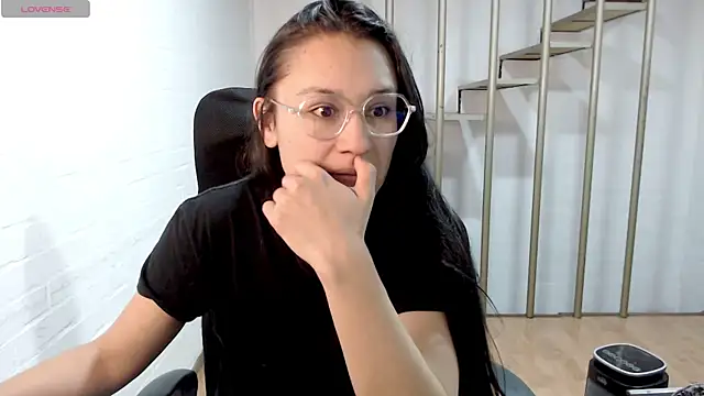 Jessie_Desire webcam