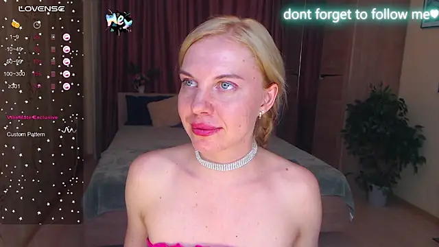 LiSinDoll webcam