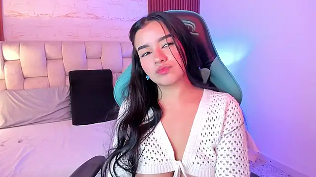 SophiaWylde webcam