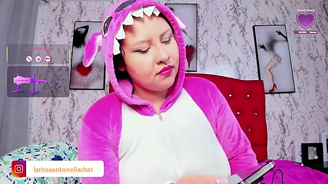 Larissa_Antonella webcam