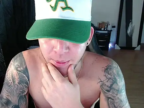 Dann_Vargas webcam