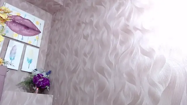 CarolineBrunx webcam