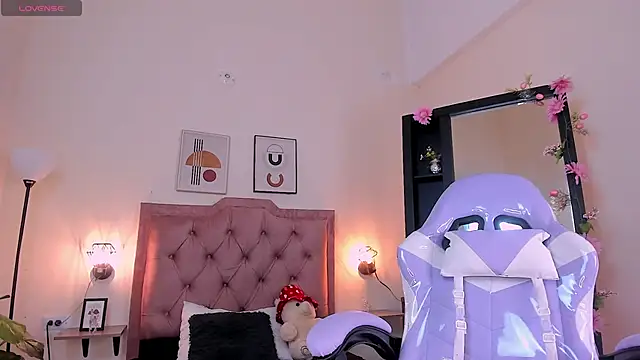 sofiafisher_ webcam