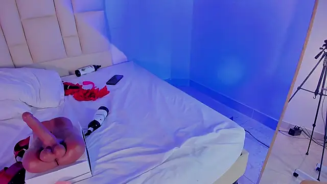 Alexa__Blue webcam