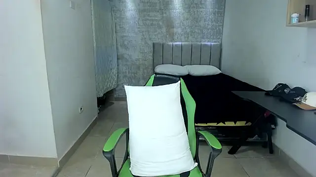 josep_ston - Josep_Ston's free webcam