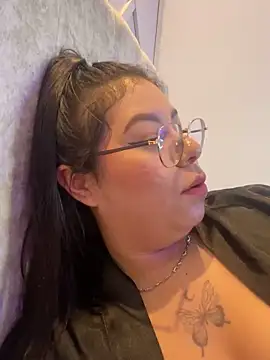 KrystalEvanss webcam