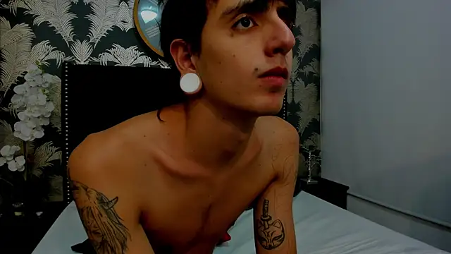 Matthew_Dixonn webcam