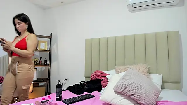 mayragonzpe__ webcam
