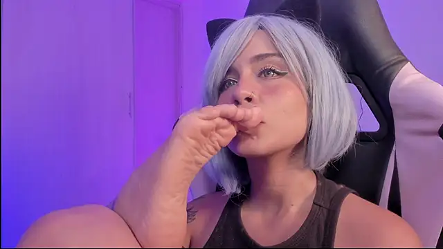 rea_winry webcam