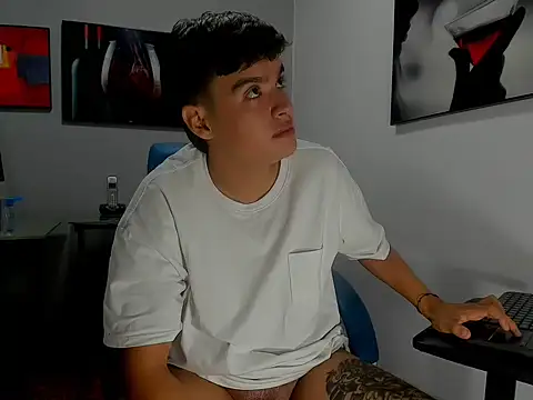 liam_person_ webcam