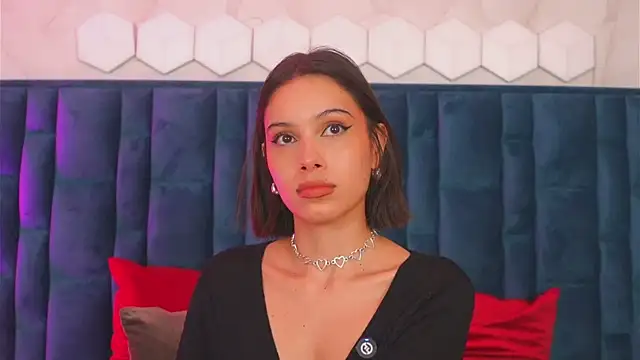 Sofy_Bradd webcam