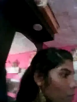 Suneeta_cut webcam