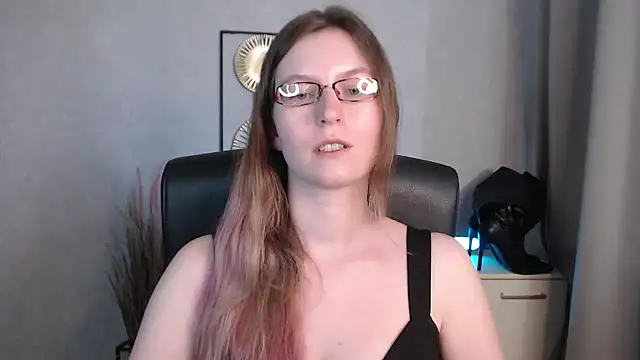 emmaxDelight webcam