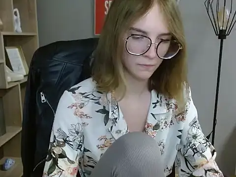 juicyPenny webcam