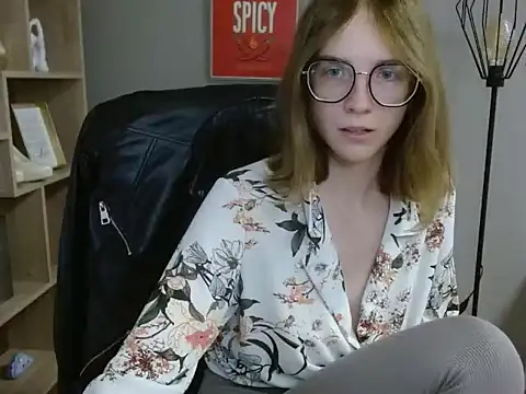 juicyPenny webcam